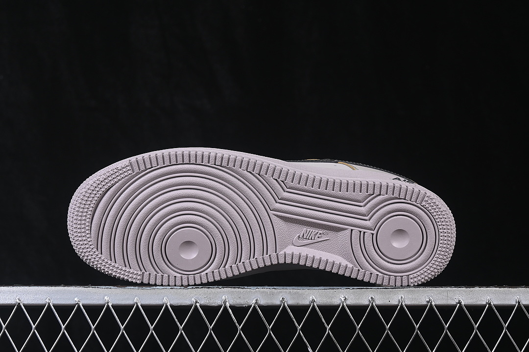 Nike [IV5732-002]-[AIR FORCE 1 07 LOW CASUAL SNEAKERS LIGHT PURPLE/PURPLE]-[WOMAN:36-39]-[MAN:40-45] - Image 14