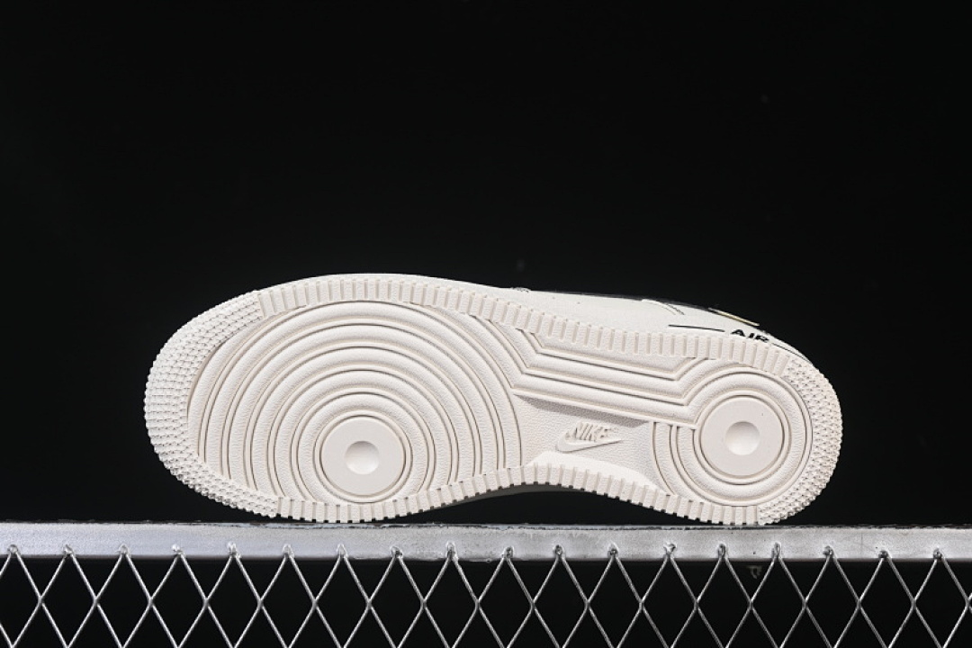 Nike [ZH0316-093]-[AIR FORCE 1 07 LOW WHITE/BLACK/YELLOW]-[WOMAN:36-39]-[MAN:40-45] - Image 15