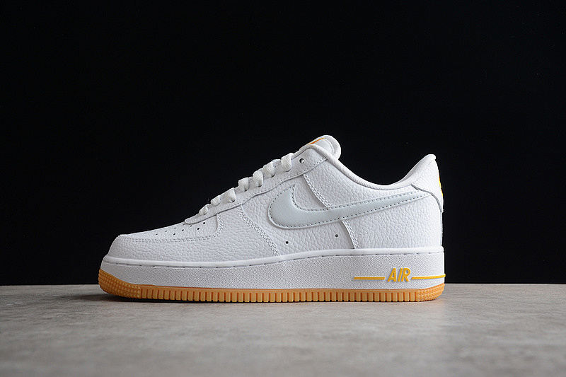 Nike Nike AIR FORCE 1 LOW WHITE/UNIVERSITY GOLD-WHITE-GUM LIGHT BROWN · DZ4512-100, photo 1