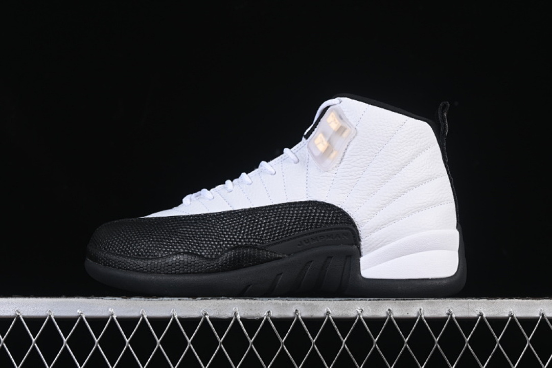 Jordan Jordan 12 RETRO TAXI WHITE/BLACK/TAXI · CT8013-117, photo 1