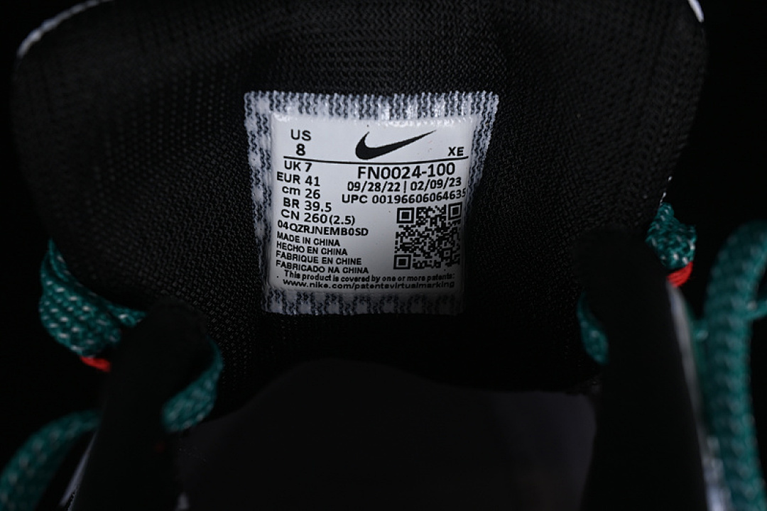 Nike [FN0024-100]-[AIR ZOOM PEGASUS 40 WHITE/BLACK/RED/GREEN]-[WOMAN:36-39]-[MAN:40-46] - Image 6