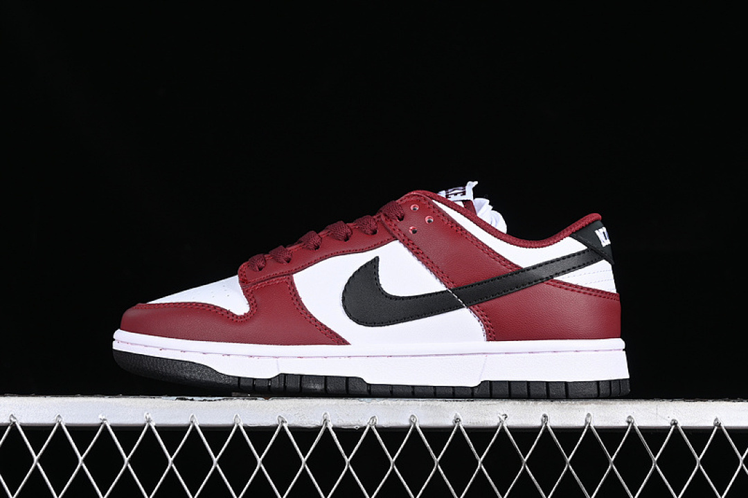 Unbranded [FD9749-601]-[DUNK LOW SB WINE RED/BLACK/WHITE]-[WOMAN:36-39]-[MAN:40-46], photo 1