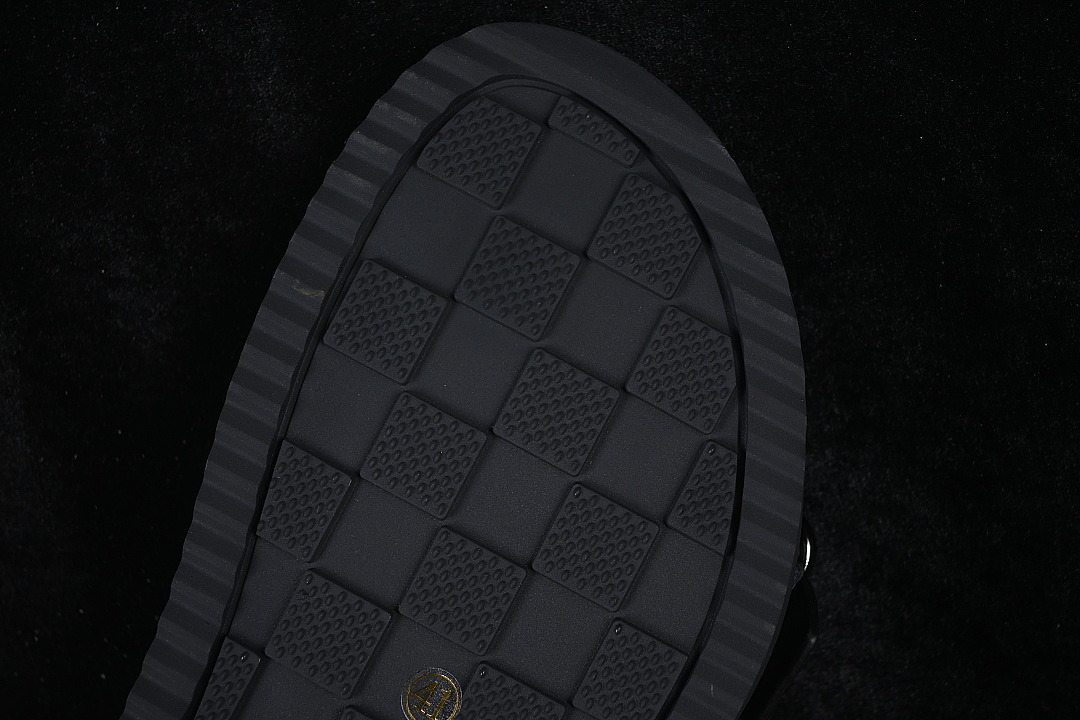 Louis Vuitton [VENICE COMFORT ROUND TOED ONE PIECE SLIPPERS BLACK/INKINESS]-[WOMAN:39]-[MAN:40-46] - Image 2