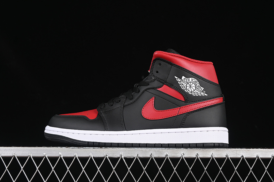 Jordan [DQ8426-067]-[AIR JORDAN 1 MID BLACK/VARSITY RED/SUMMIT WHITE]-[WOMAN:36-39]-[MAN:40-46], photo 1
