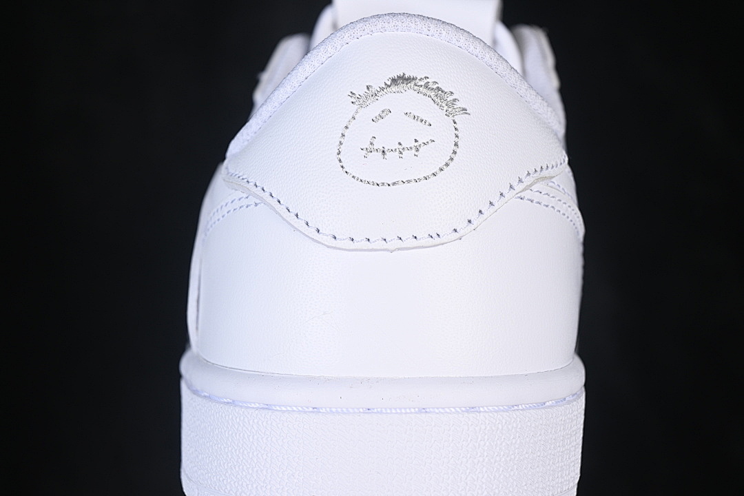 Jordan [TD1228-111]-[TRAVIS SCOTT AIR JORDAN 1 LOW OG WHITE/WHITE/WHITE]-[WOMAN:36-39]-[MAN:40-48.5] - Image 7