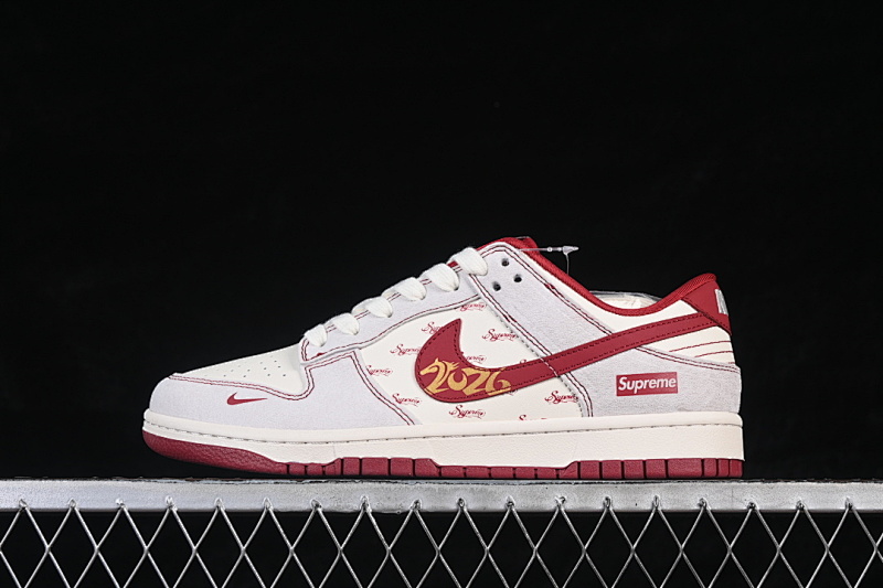 Nike DUNK LOW CASUAL SNEAKERS RED/WHITE/LIGHT GRAY · JP2026-110, photo 1