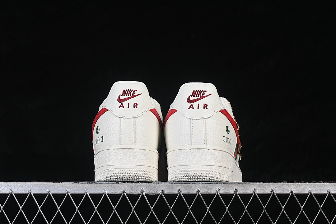 Nike [XY9025-015]-[AIR FORCE 1 07 LOW CASUAL SNEAKERS WHITE/RED/GREEN]-[WOMAN:36-39]-[MAN:40-45] - Image 14