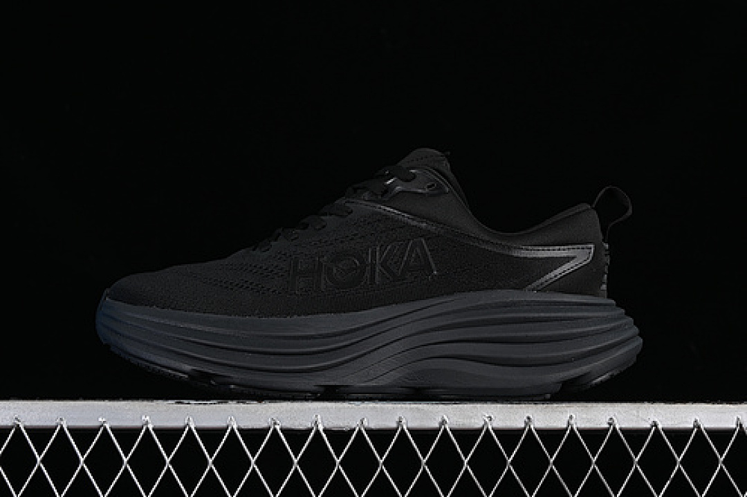 On Running [1123202 BBLC]-[HOKA ONE BONDI 8 BLACK]-[WOMAN:35.5-39]-[MAN:40-46], photo 1