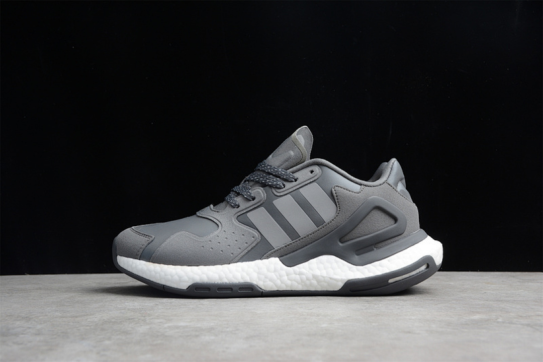 DAY JOGGER SHOES CORE BLACK/DARK GREY/CLOUD WHITE · FW4822, photo 1