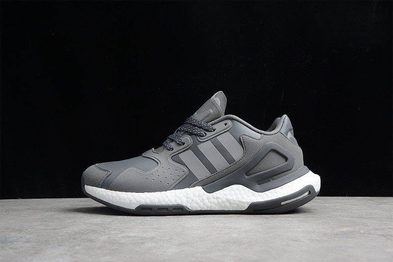 DAY JOGGER SHOES CORE BLACK/DARK GREY/CLOUD WHITE · FW4822, photo 1