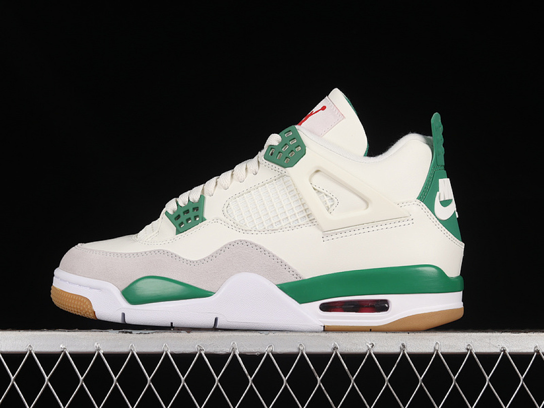 Jordan [DR5415-103]-[SB AIR JORDAN 4 RETRO SP SAIL/PINE GREEN/NEUTRAL GREY/WHITE]-[MAN:40-47.5], photo 1