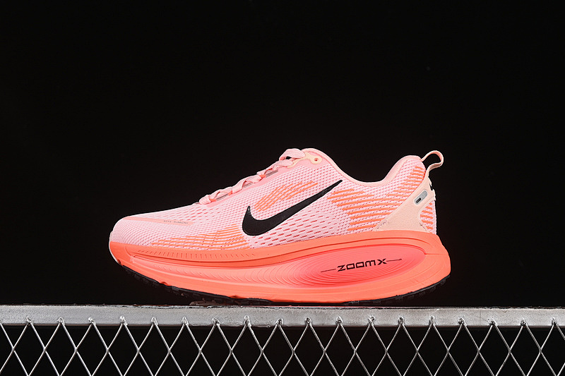 Nike [HM6804-600]-[AIR ZOOM VOMERO 18 ECHO PINK/BLACK/BRIGHT CRIMSON/CRIMSON BLISS/HYPER (ORANGE])