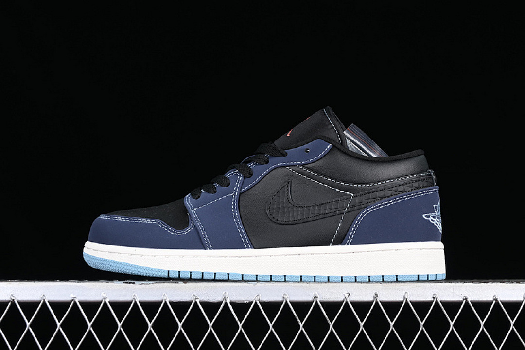 Jordan [FJ5478-010]-[AIR JORDAN 1 LOW BLACK/BLUE/WHITE]-[MAN:40-46], photo 1