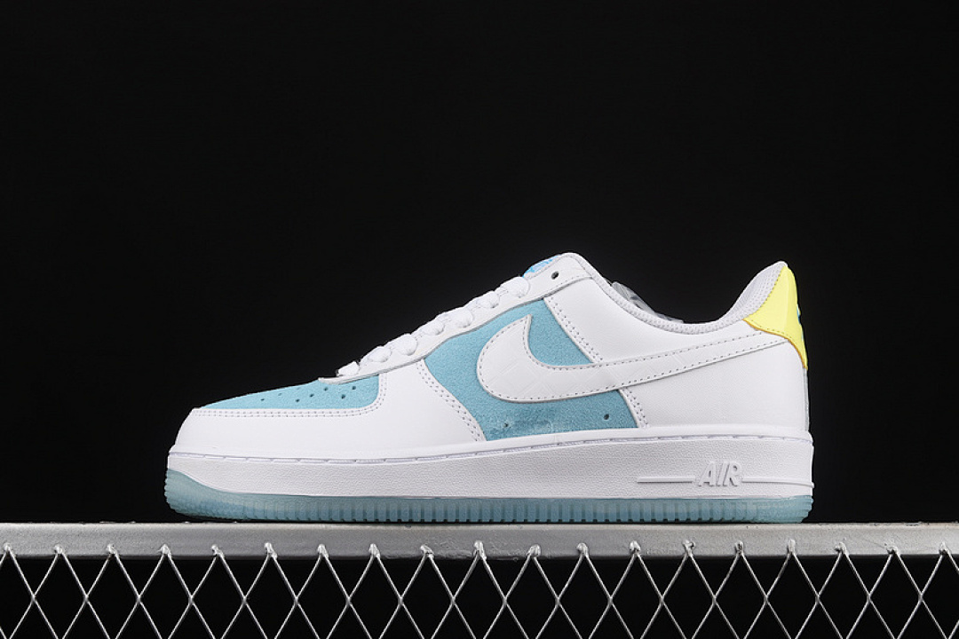 Nike [AA7687-400]-[AIR FORCE 1 LOW 07 WHITE/LIGHT BLUE]-[WOMAN:36-39]-[MAN:40-45], photo 1