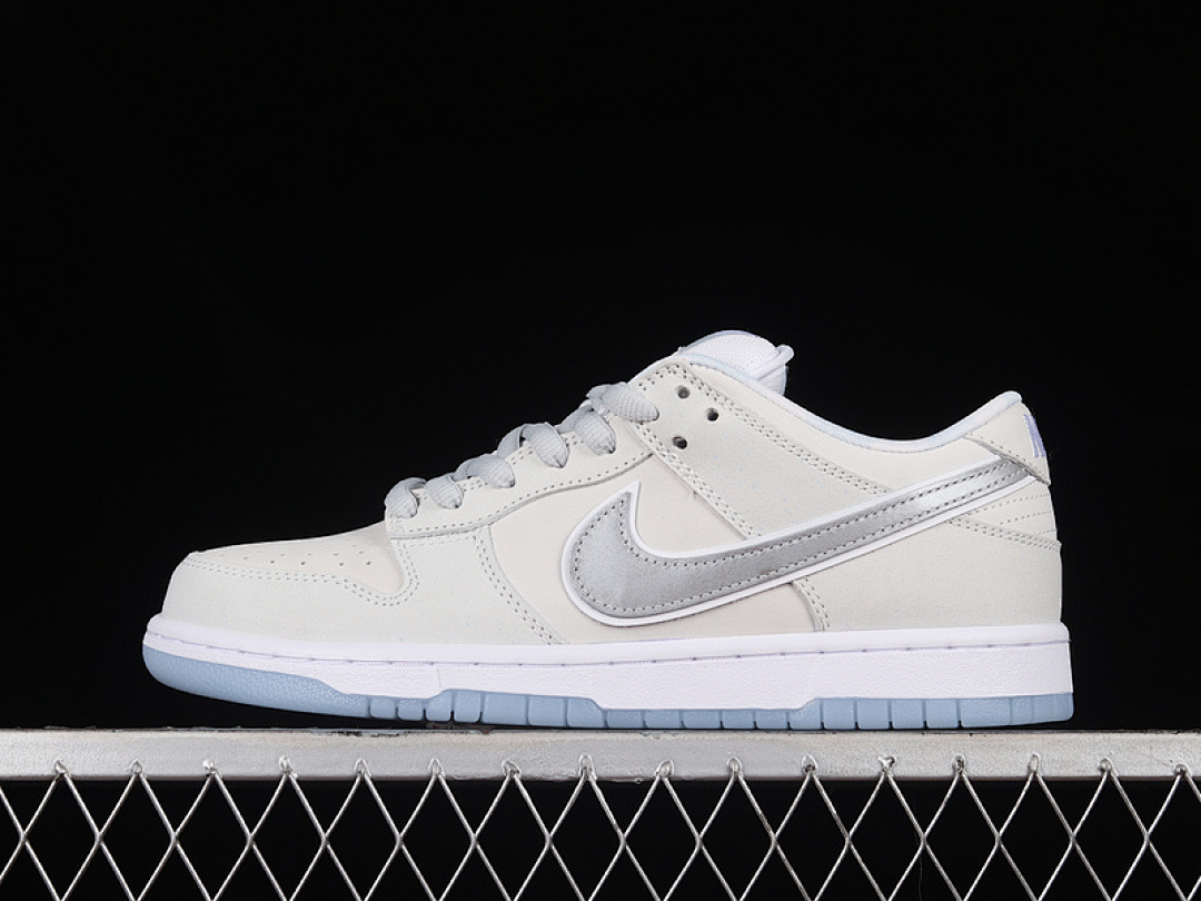 Unbranded [FD8776-100]-[CONCEPTS X DUNK LOW OG SB QS WHITE LOBSTER FRIENDS FAMILY WHITE/PHOTON DUST/PURE], photo 1