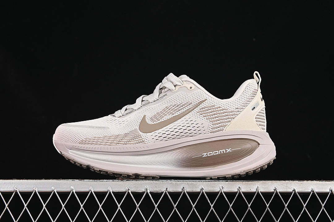 Nike [HM6804-003]-[AIR ZOOM VOMERO 18 GREY]-[WOMAN:36-41] - Image 2