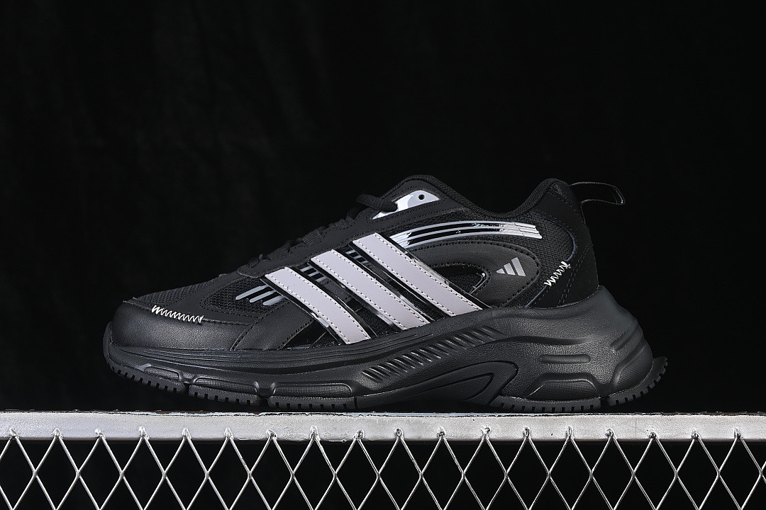 FC CLASSIC RETRO CASUAL RUNNING SHOES BLACK/SILVER/BLACK · JQ1155, photo 1
