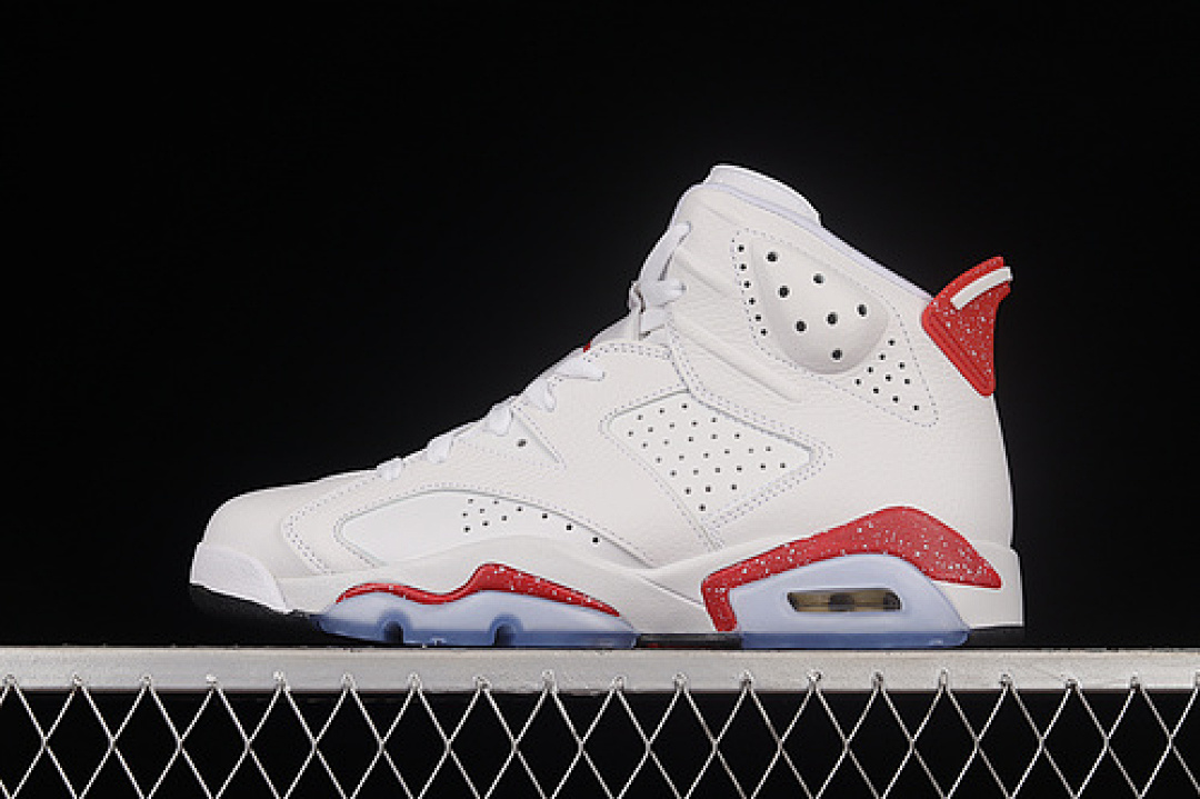 Jordan [CT8529-162]-[AIR JORDAN 6 WHITE/WHITE/RED]-[MAN:40-47.5], photo 1