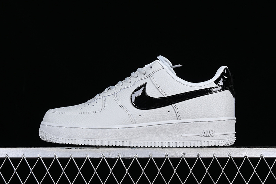 Nike [GI2366-012]-[AIR FORCE 1 07 LOW WHITE/BLACK]-[WOMAN:36-39]-[MAN:40-45], photo 1