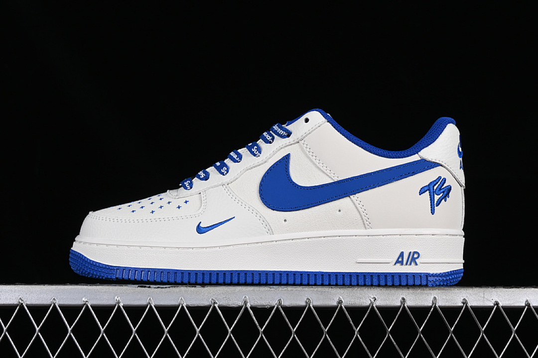 Nike Nike AIR FORCE 1 07 LOW WHITE/BLUE · PF9055-753, photo 1