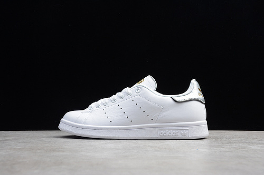 Unbranded [67-66-74]-[F36795]-[STAN SMITH SHOES CLOUD WHITE/CLOUD WHITE/SILVER]-[WOAMN:36-39]-[MAN:40-44], photo 1