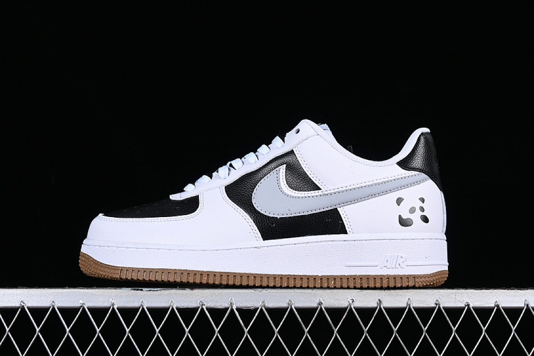 Nike Nike AIR FORCE 1 07 LX SAIL/SAIL/CINNABAR/PHANTOM · DX6065-101, photo 1