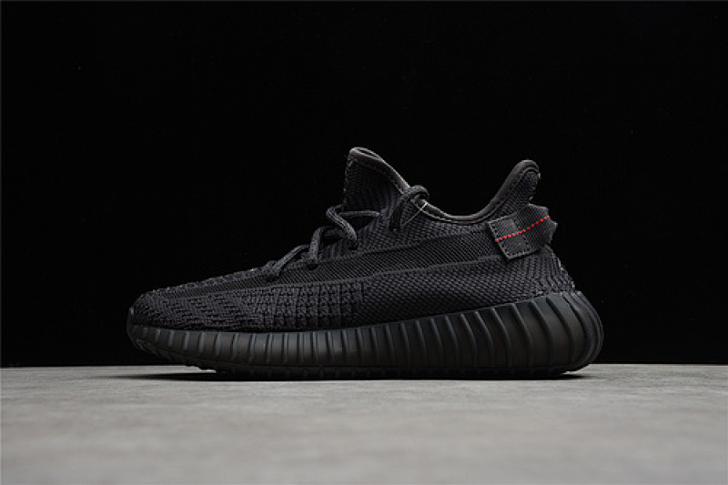 Adidas Adidas YEEZY BOOST 350 V2 BLACK NON-REFLECTIVE BLACK/BLACK/BLACK · FU9006, photo 1