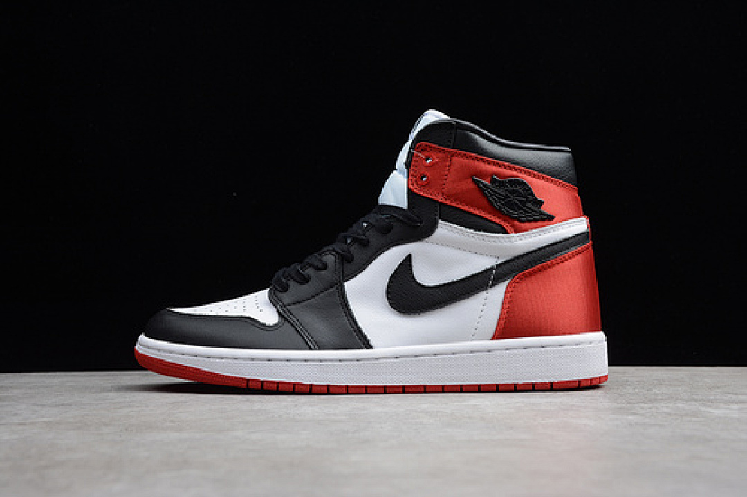 Jordan [134-132-142]-[CD0461-016]-[ST AIR JORDAN 1 RETRO HIGH SATIN BLACK TOE BLACK/WHITE/RED], photo 1