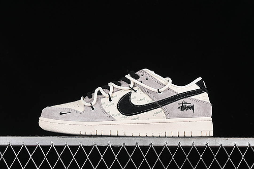 Nike SB DUNK LOW WHITE/GREY/BLACK · SJ2068-306, photo 1