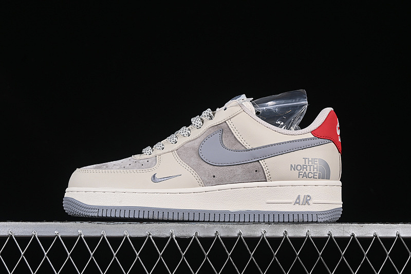 Nike Nike AIR FORCE 1 07 LOW GREY/RED · XZ6188-649, photo 1