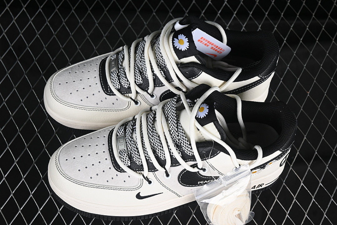 Nike [DM6688-012]-[AIR FORCE 1 07 LOW WHITE/BLACK]-[WOMAN:36-39]-[MAN:40-45] - Image 10
