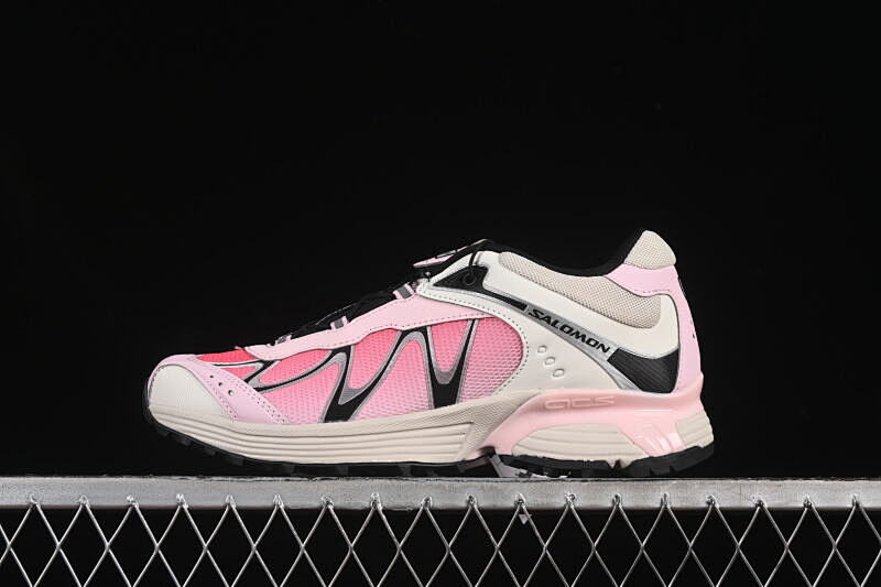 On Running On Running XT-WHISPER PINK/BLACK/WHITE/GREY · 477612-25, photo 1