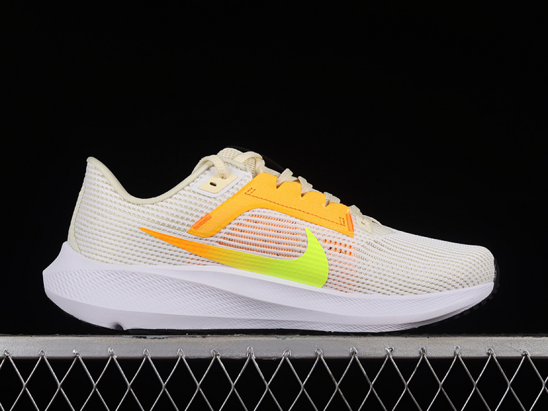Nike [DV3853-101]-[AIR ZOOM PEGASUS 40 WHITE/COCONUT MILK/VOLT/MULTICOLOR]-[WOMAN:36-39]-[MAN:40-46] - Image 5