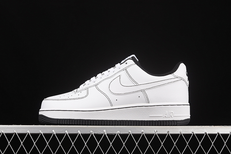 Nike Nike AIR FORCE 1 LOW 07 CONTRAST STITCH WHITE/BLACK/WHITE · CV1724-104, photo 1