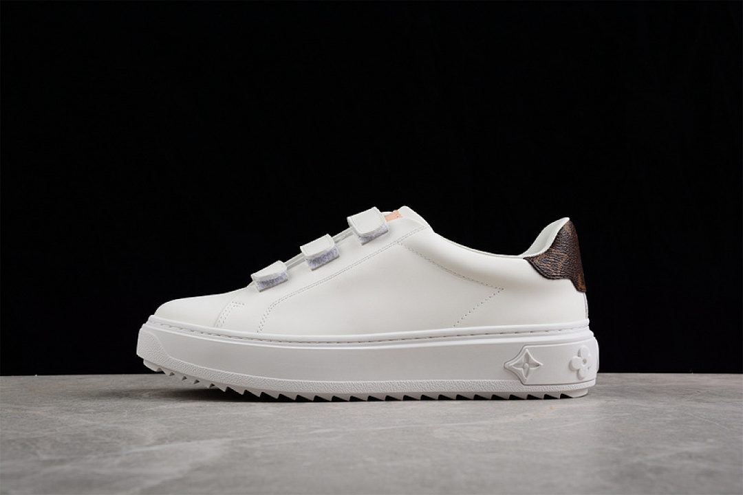 Louis Vuitton Louis Vuitton [L*V STELLAR SNEAKER WHITE/WHITE/DARK BROWN]-[WOMAN:35-40], photo 1