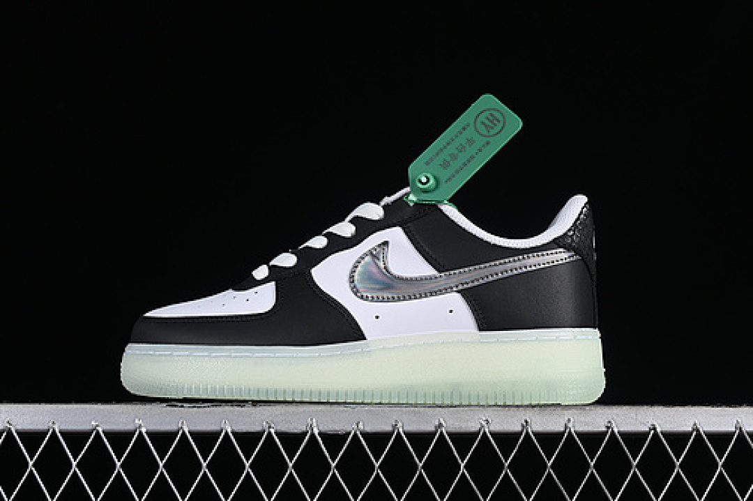 Nike Nike AIR FORCE 1 07 LOW YEAR OF THE DRAGON WHITE/VAPOR GREEN/BLACK · FZ5529-103, photo 1