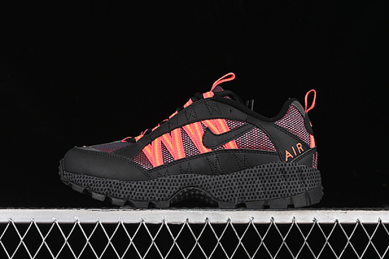 AIR HUMARA BLACK/BRIGHT CRIMSON/TOTAL ORANGE/BLACK · FJ7109-001, photo 1