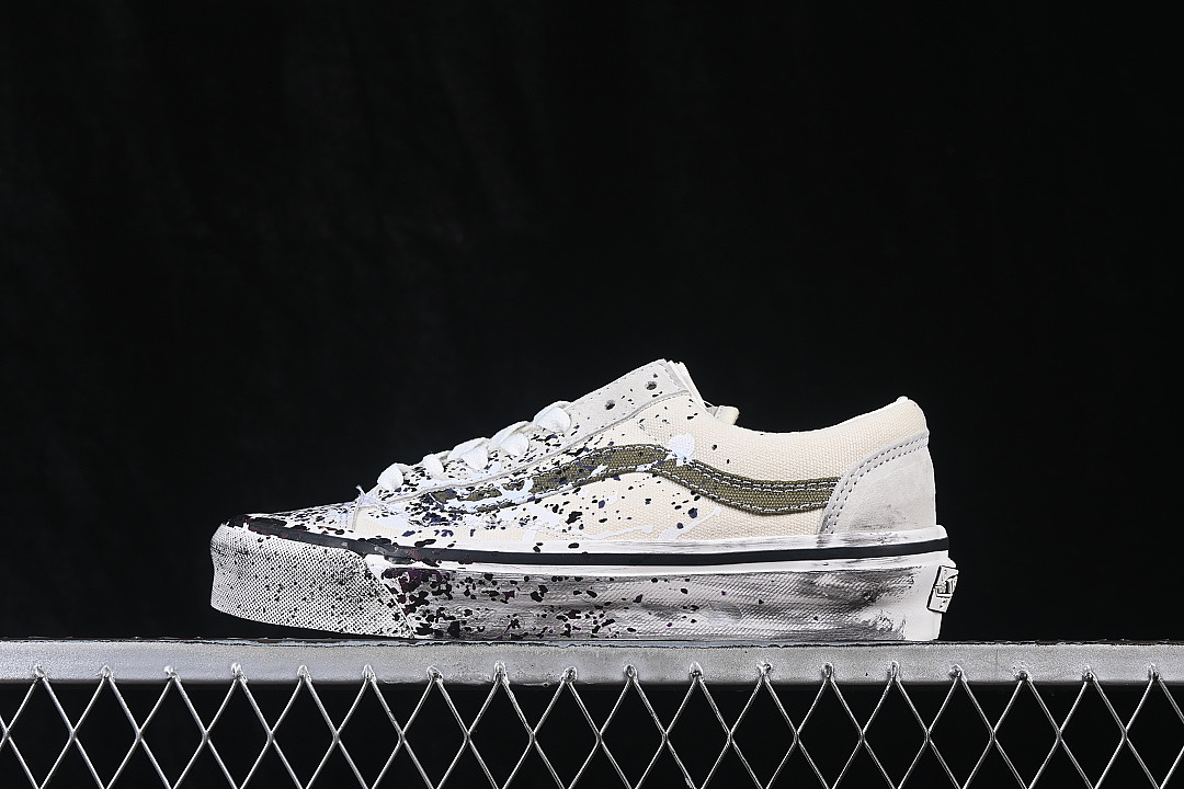 Off-White [VN000D9RDJR]-[OLD SKOOL 36 CASUAL SNEAKERS BEIGE/OFF WHITE]-[WOMAN:35-39]-[MAN:40-44], photo 1