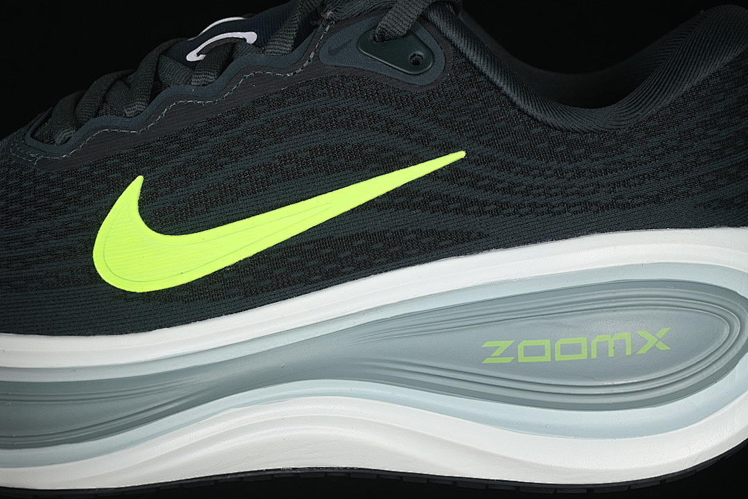 Nike [HV8150-300]-[VOMERO PLUS SEAWEED/CANNON/GREEN HAZE/VOLT]-[WOMAN:39]-[MAN:40-45] - Image 8
