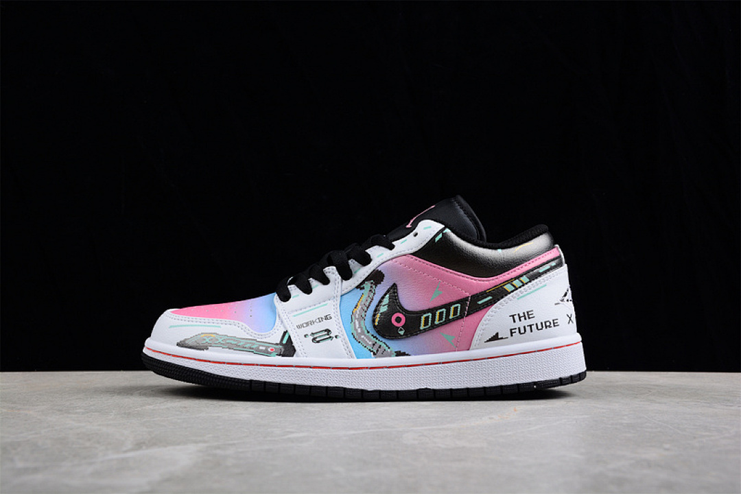 Jordan AIR Jordan 1 LOW BLACK/GREY FOG/WHITE/BLEACHED CORAL · 553558-062, photo 1
