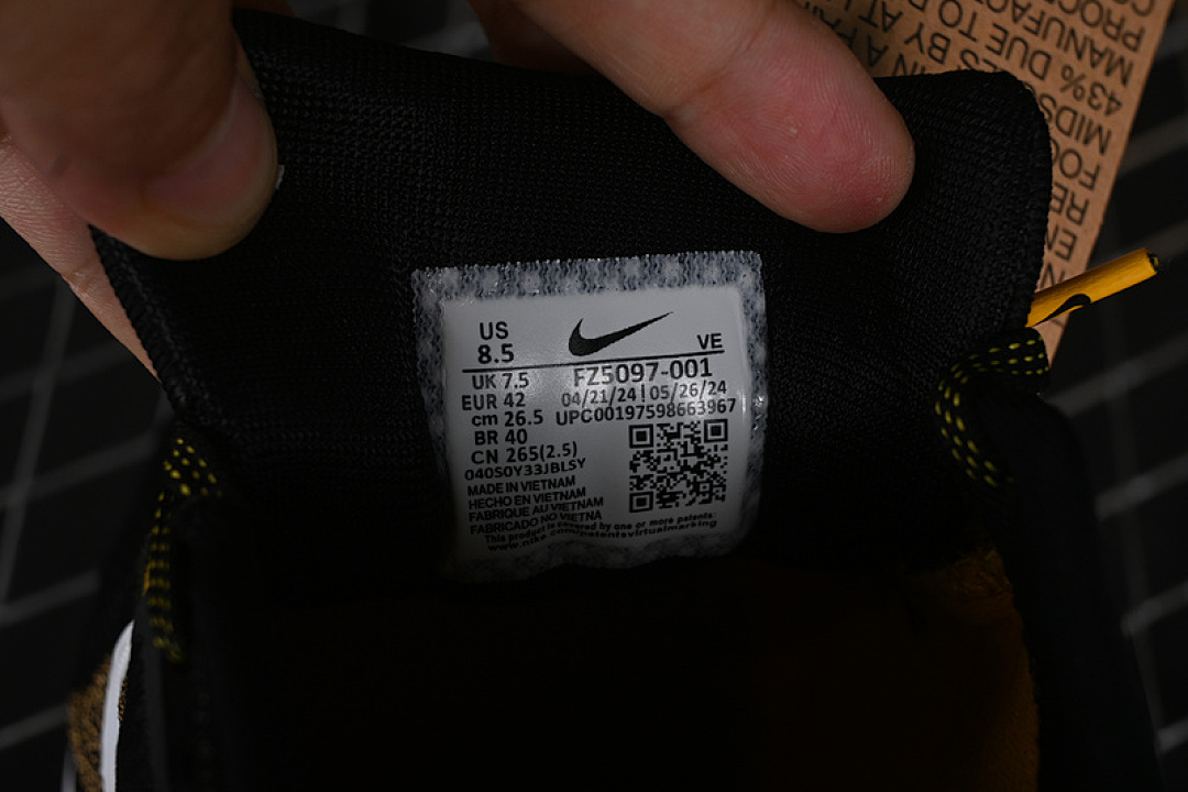 Nike [FZ5097-001]-[NFL X AIR ZOOM PEGASUS 41 BLACK/WHITE/WHITE/UNIVERSITY GOLD/BLACK]-[MAN:39-46] - Image 6