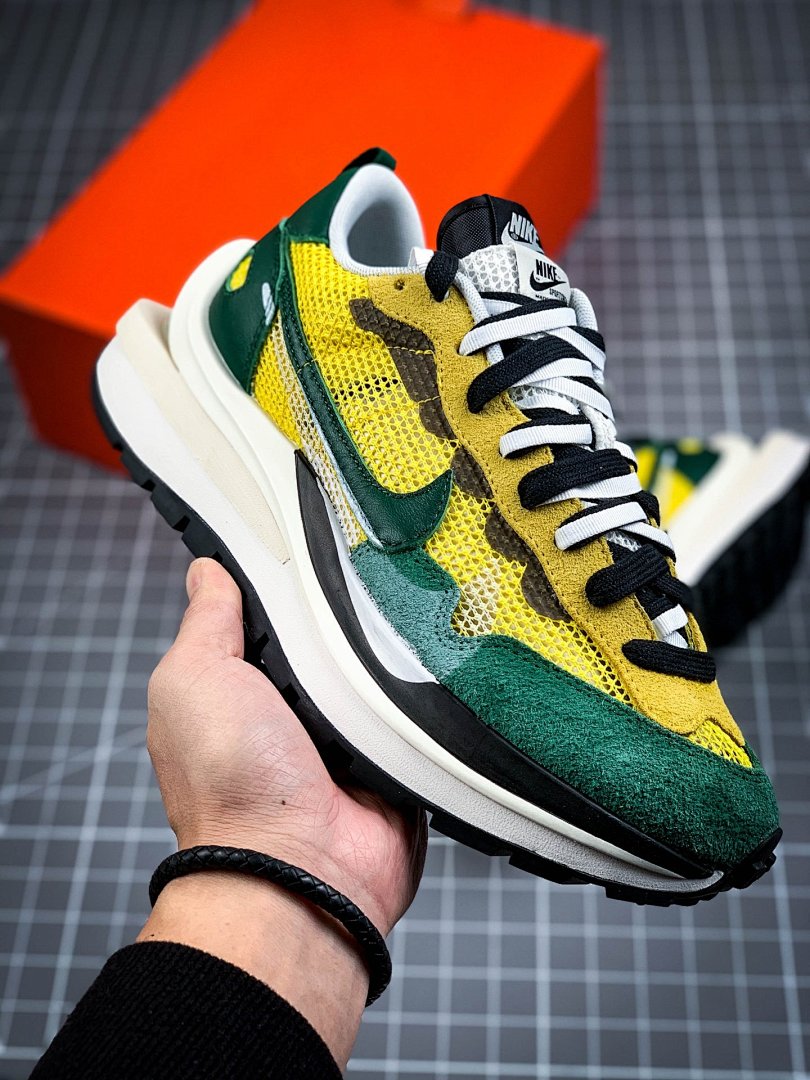 Sacai [CV1363-700]-[SACAI X VAPORWAFFLE TOUR YELLOW YELLOW/STADIUM GREEN-SAIL], photo 1