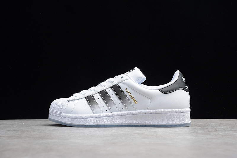 Adidas SUPERSTAR SHOES CLOUD WHITE/LIGHT GREY · EG9289, photo 1
