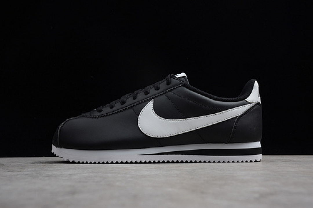 Unbranded [807471-010]-[CLASSIC CORTEZ LEATHER FORREST GUMP BLACK/WHITE]-[UNISEX:36-44.5]-[OG00110], photo 1