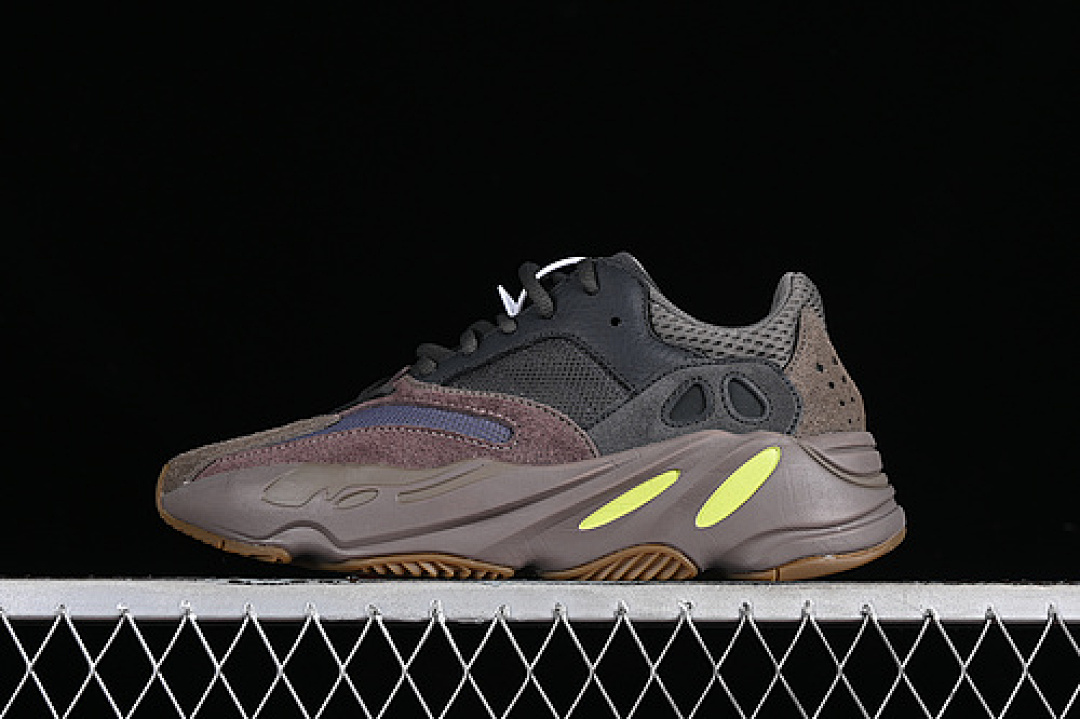 Adidas [EE9614]-[CALABASAS YEEZY BOOST 700 RUNNER MAUVE/MAUVE/MAUVE]-[WOMAN:36-39]-[MAN:40-47], photo 1