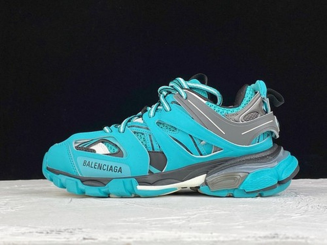 Unbranded [GET BA*LEN*CIAGA TRACK 2.0 SNEAKER BLUE/DARK GRAY]-[WOMAN:35-39]-[MAN:40-45], photo 1