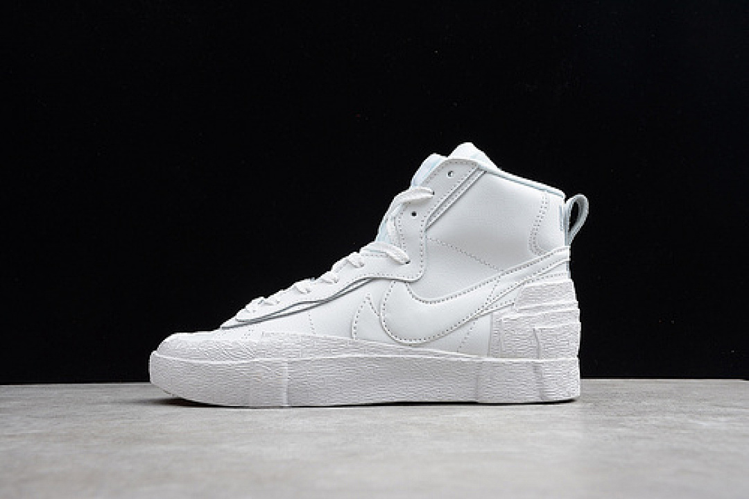 Sacai Nike SACAI X BLAZER MID WHITE/WHITE/WHITE · BV0072-003, photo 1