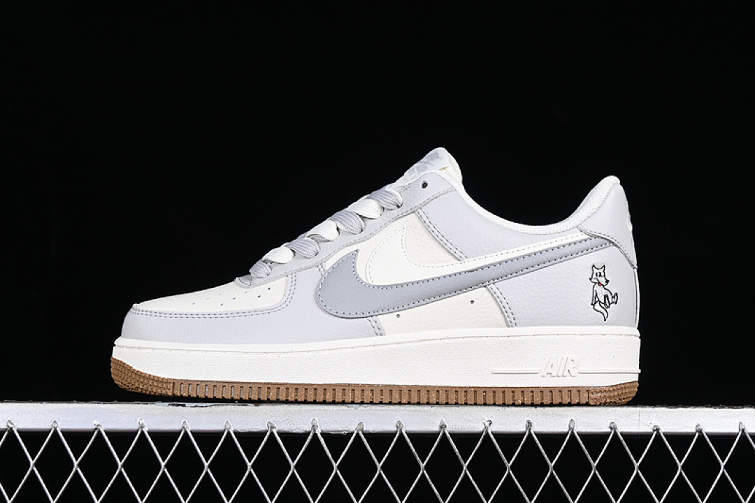 Nike [CC2569-088]-[AIR FORCE 1 07 LOW GREY/WHITE/SILVER]-[WOMAN:36-39]-[MAN:40-45], photo 1