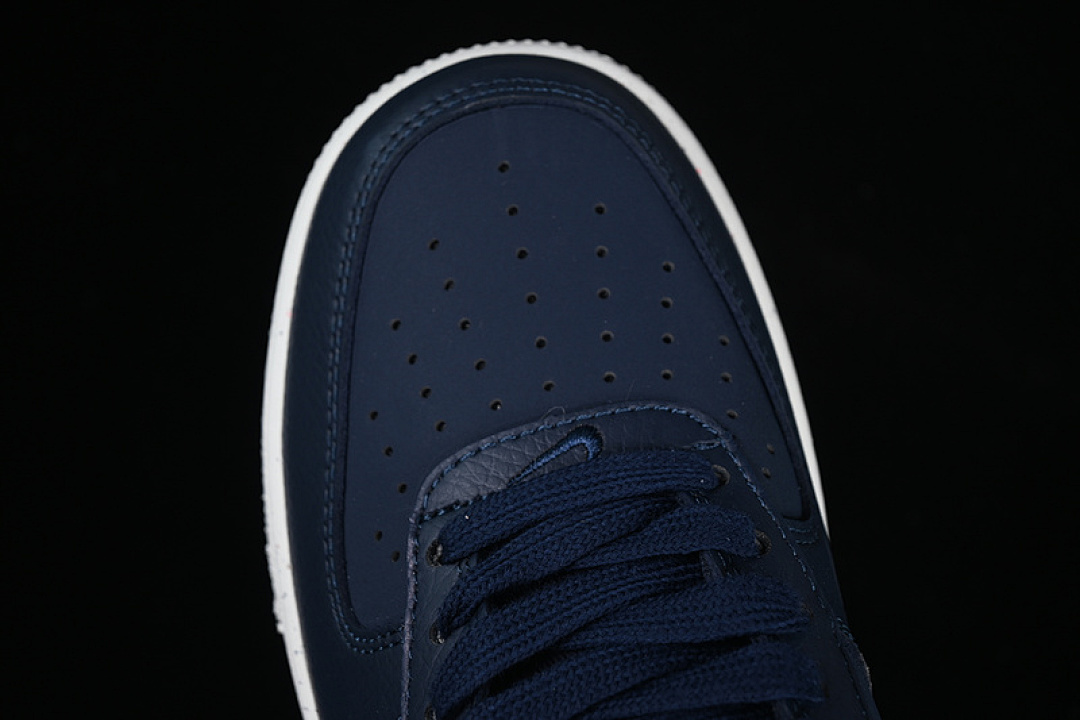 Nike [DZ2708-100]-[AIR FORCE 1 07 LOW LIGHT OREWOOD BROWN/OBSIDIAN/SAIL/SIREN RED]-[UNISEX:36-45] - Image 9