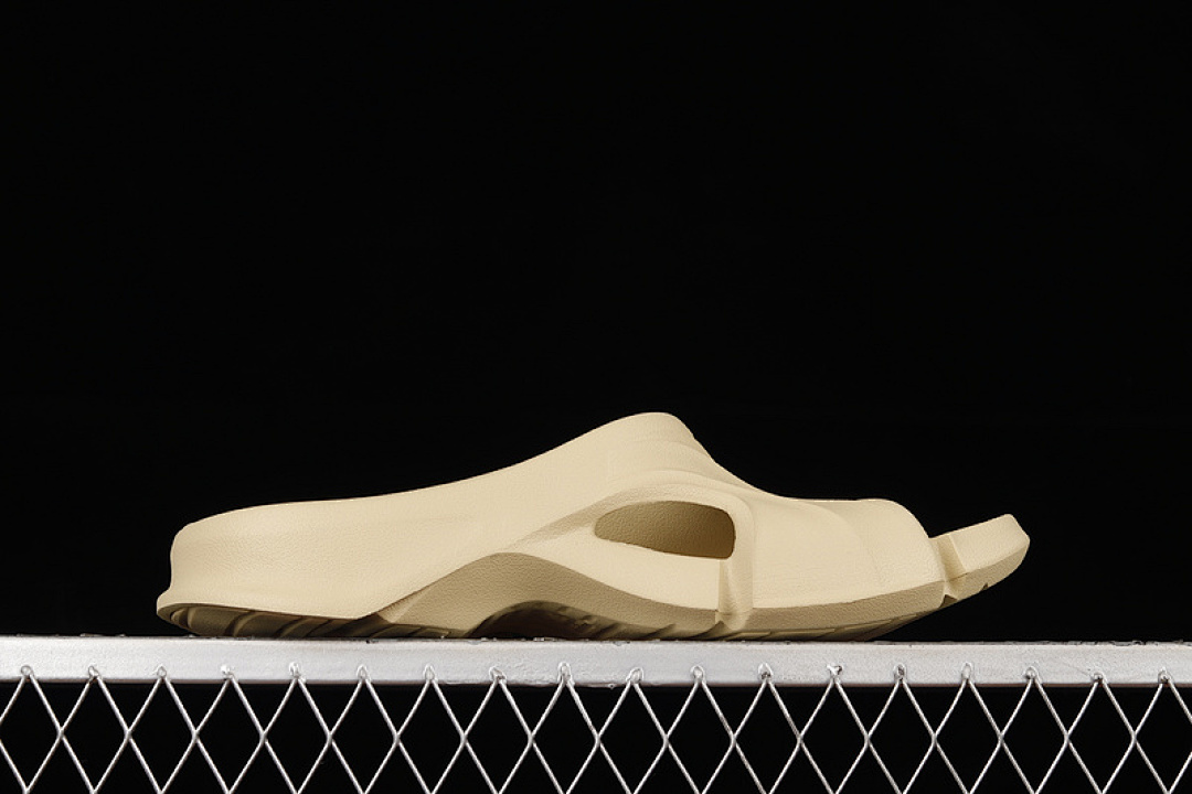 Balenciaga [BA*LEN*CIAGA MOLD THONG SANDALS LIGHT KHAKI/LIGHT KHAKI]-[WOMAN:36-39]-[MAN:40-44] - Image 9